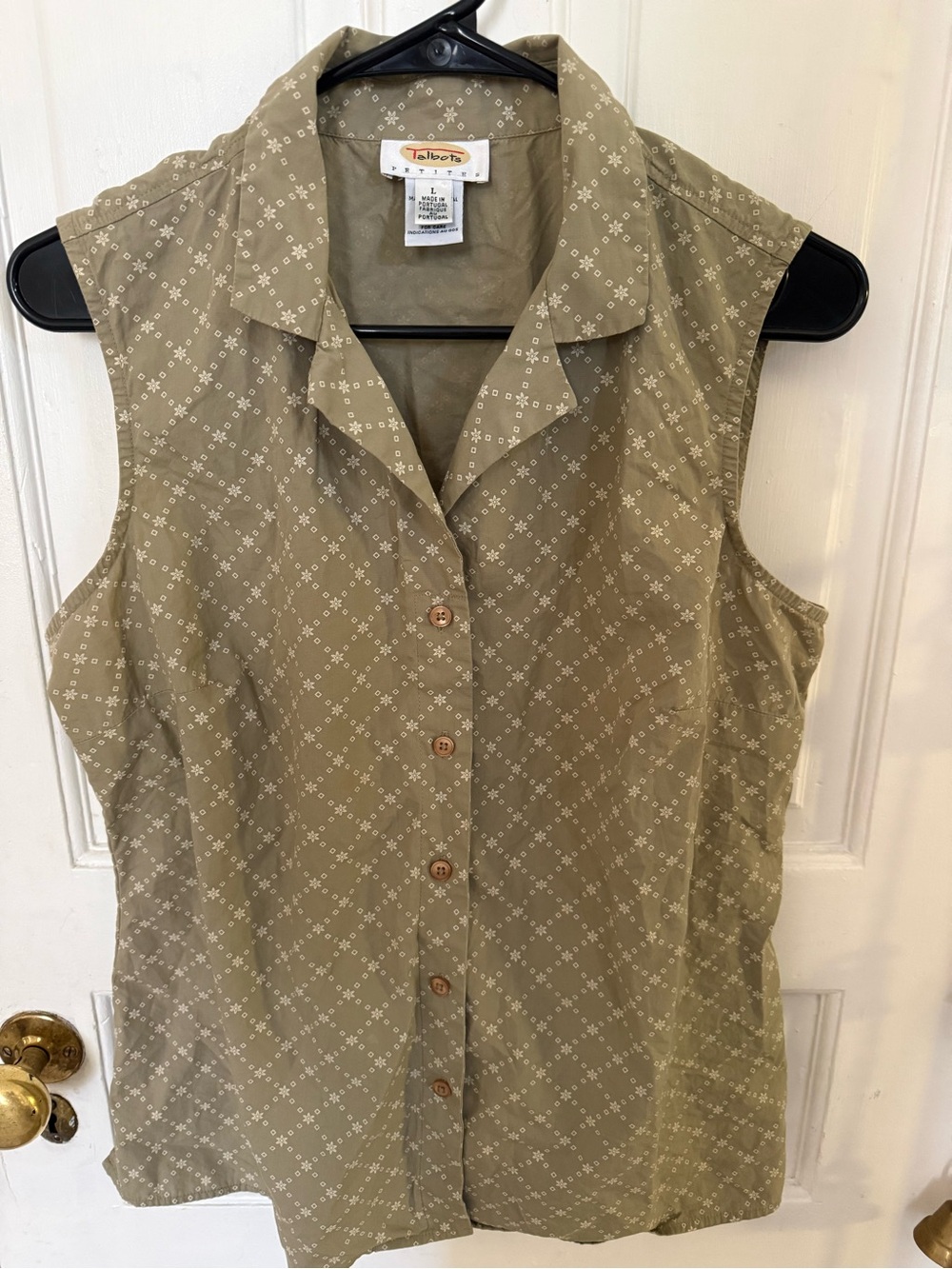 Talbots Olive Sleeveless Cotton Button-Front Shirt with Geometric Print Portugal